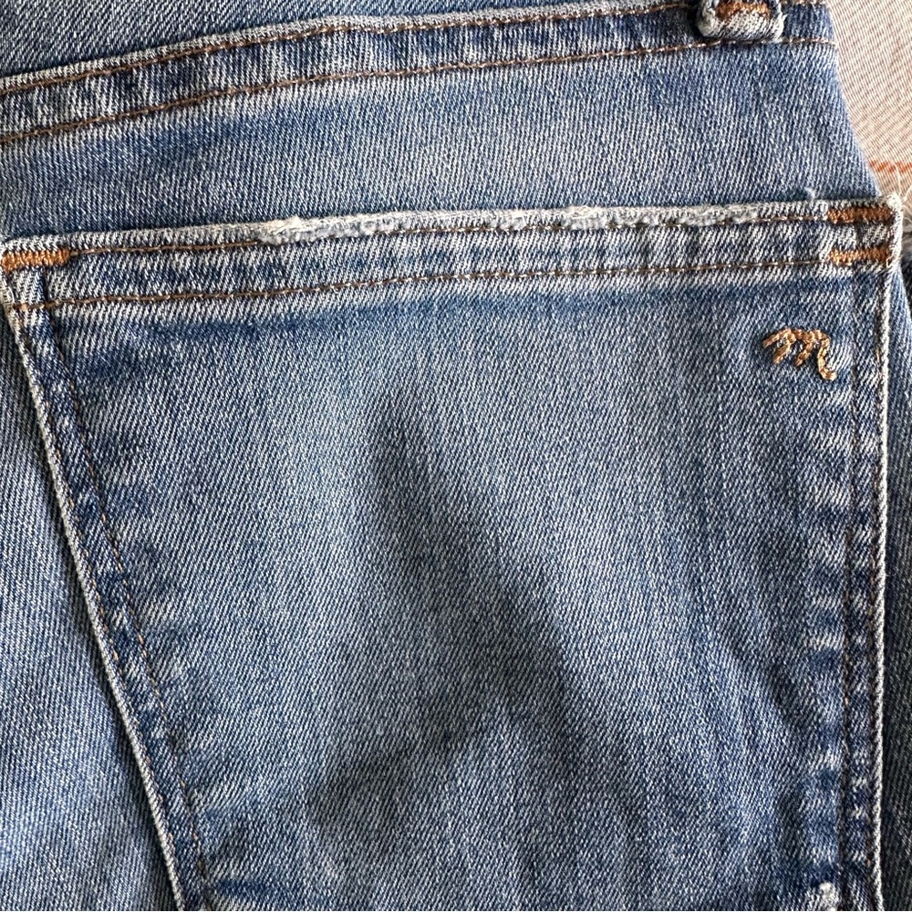 Madewell 9” High Rise Blue Skinny Distressed Jeans with Stretch - Picture 13 of 13